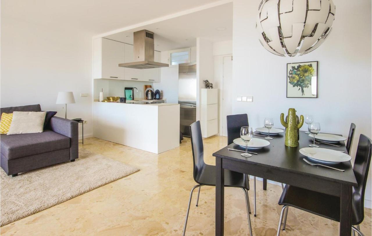 Sunny Apartment In Marbella Buitenkant foto