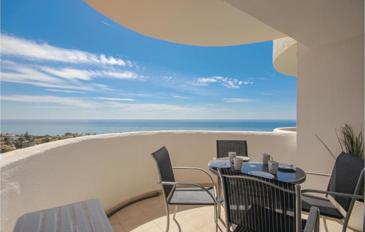 Sunny Apartment In Marbella Buitenkant foto