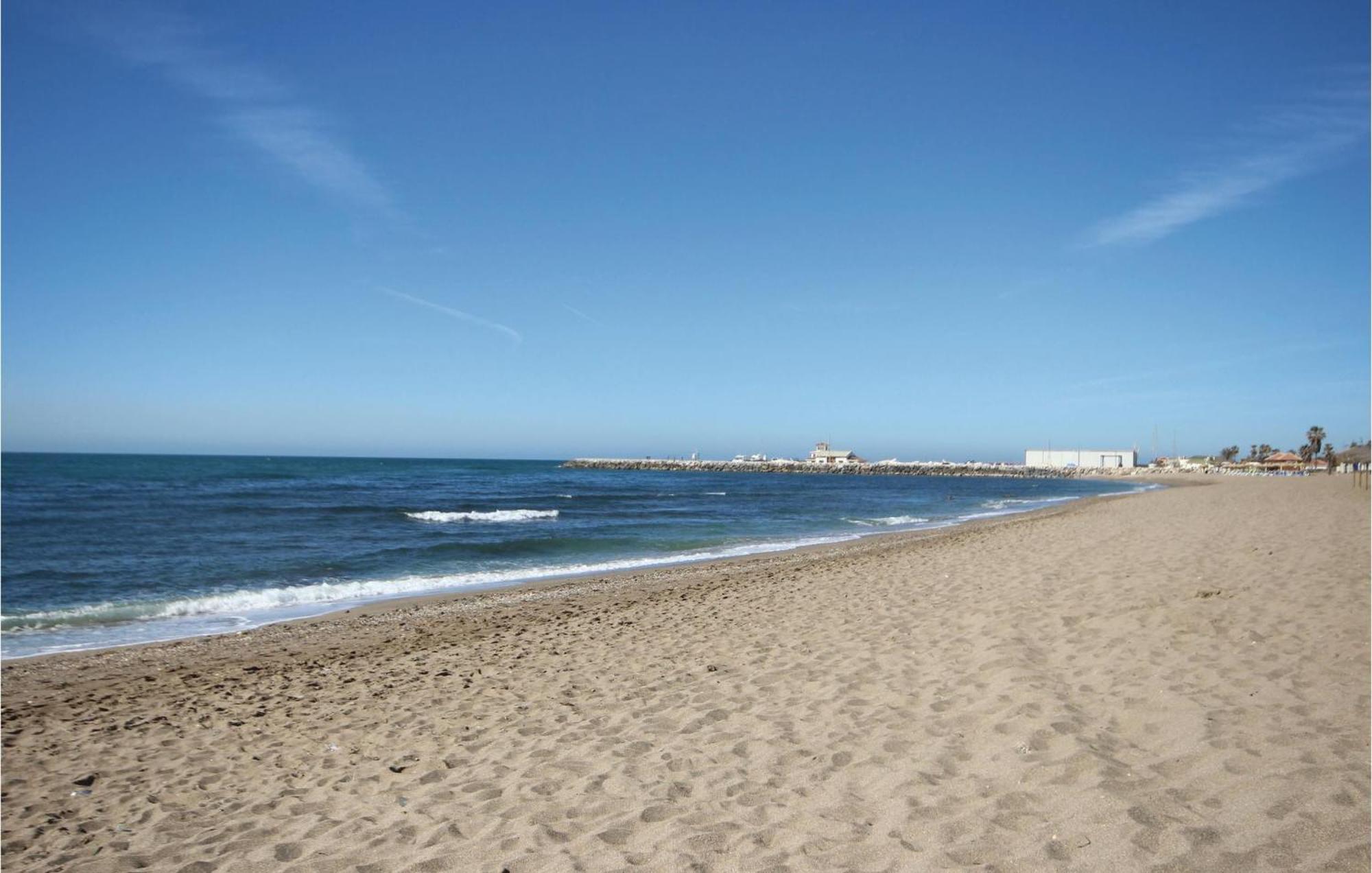 Sunny Apartment In Marbella Buitenkant foto